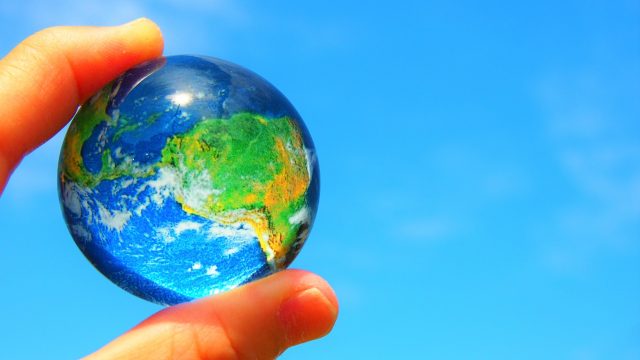 Announcement of the seasonal theme for the haiku submissions in all languages