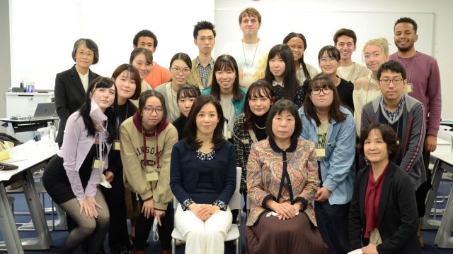 昭和女子大・テンプル大で「Haiku for Peace」句会を開催